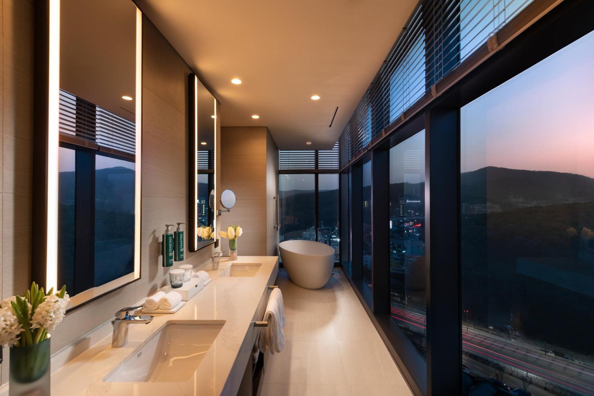 Doubletree By Hilton Seoul Pangyo Residences Seongnam Exterior foto